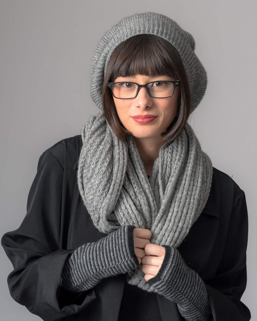 NX479 Possum merino wool loop scarf silver grey